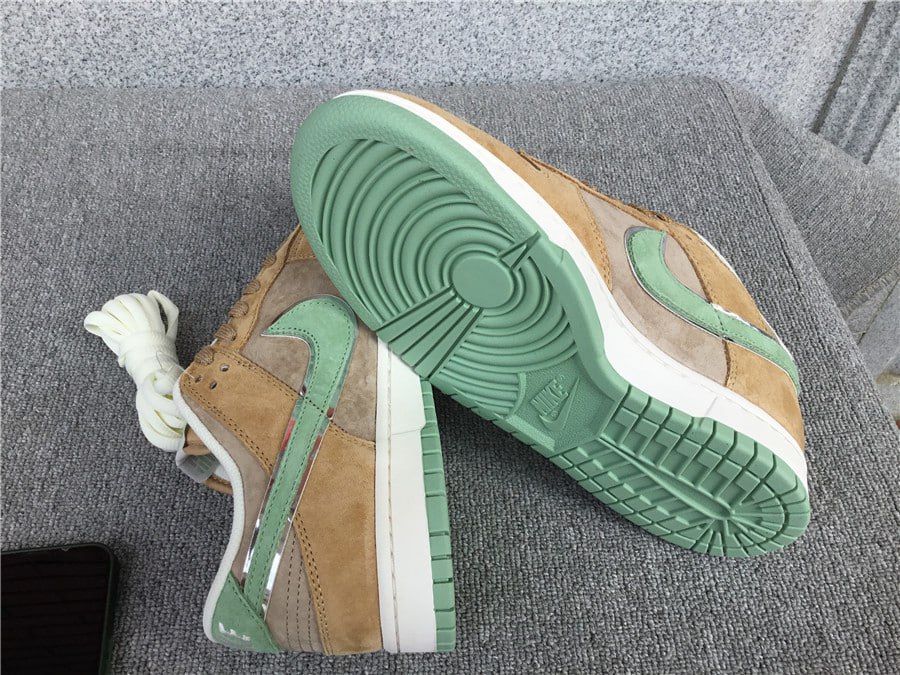 Otomo Katsuhiro X Nk SB Dunk Low ST1391-202 - Image 6