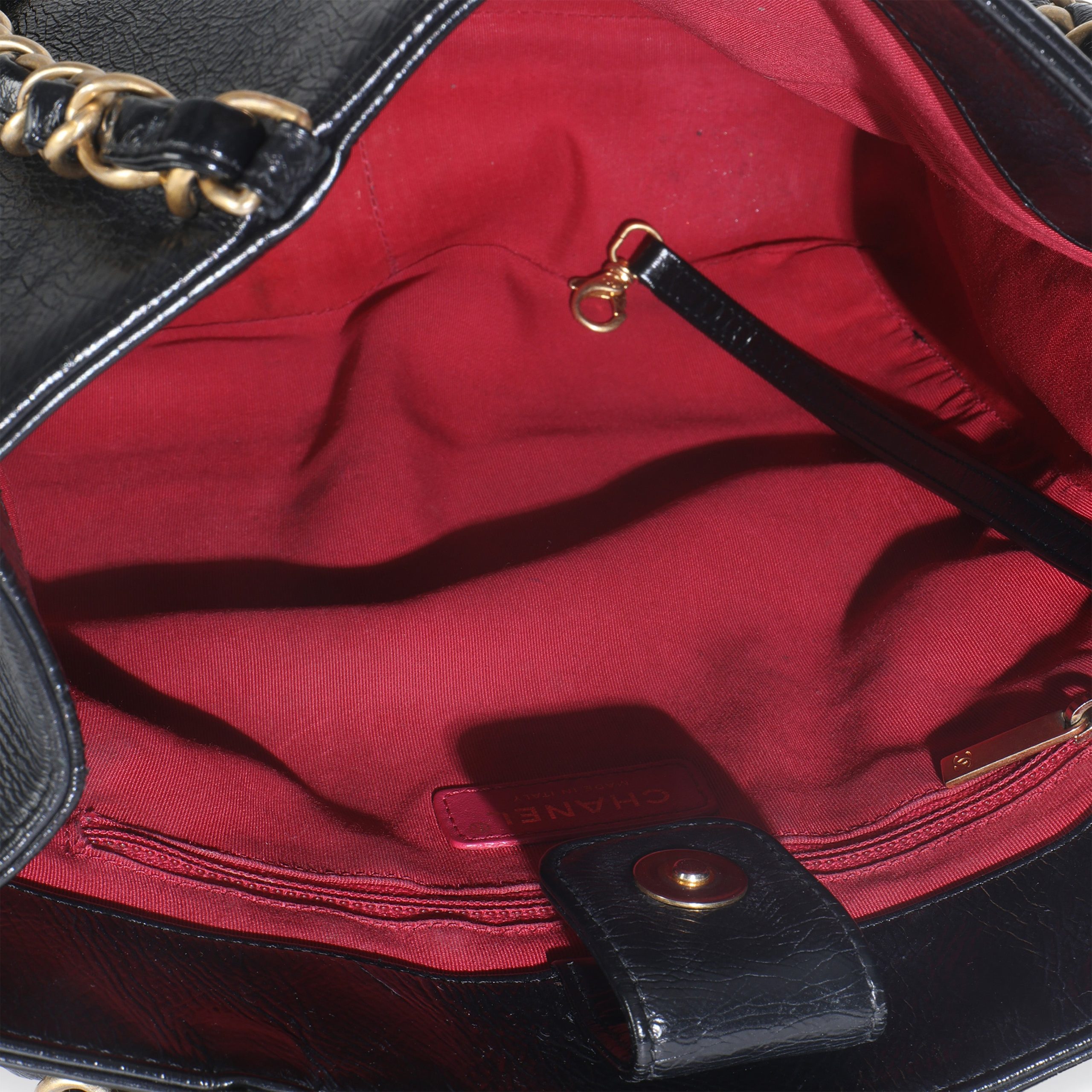 Black Shiny Aged Calfskin North South Shopping Bag - 图片 7