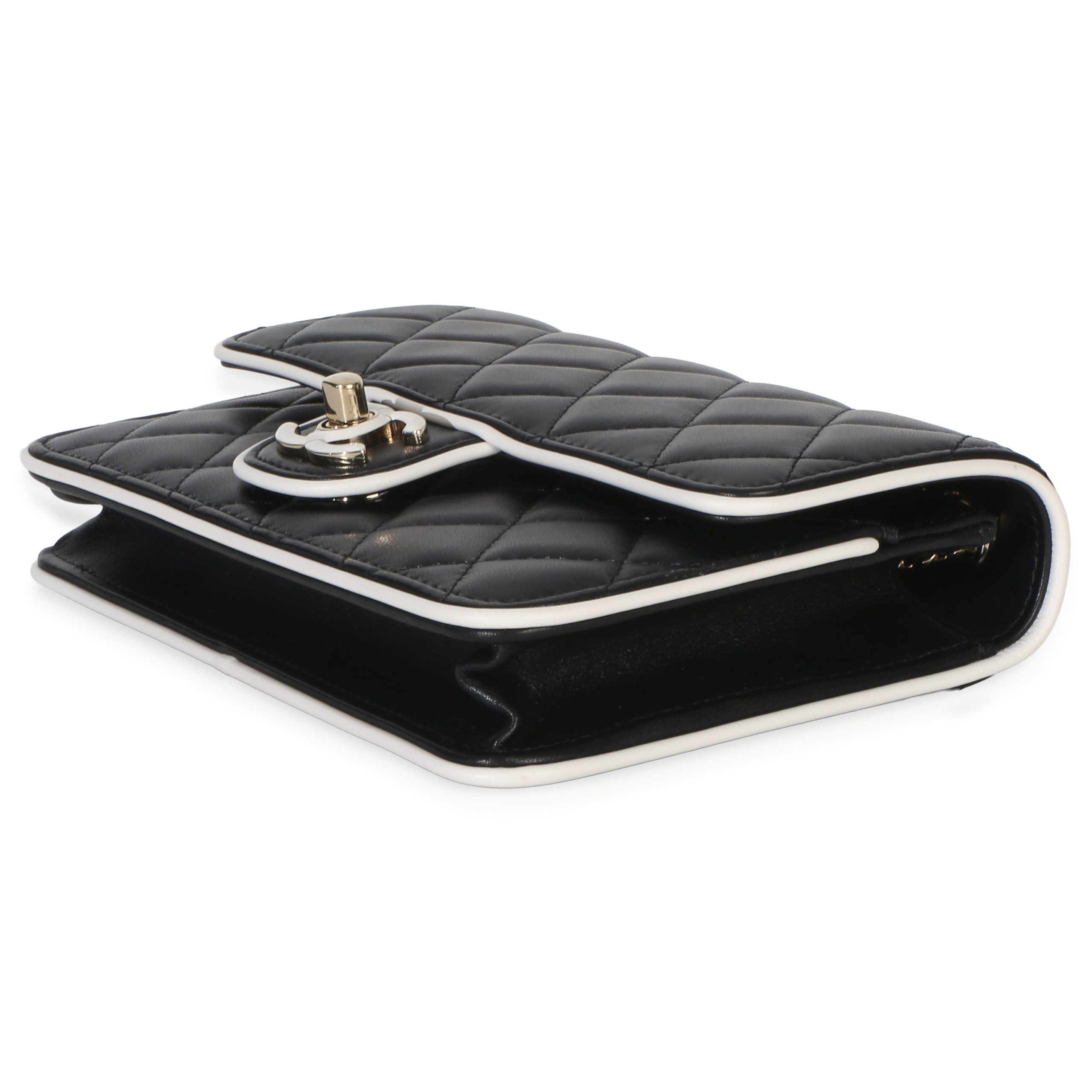 26P Black White Quilted Lambskin Resin CC Flap Wallet On Chain - 图片 7