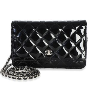 Black Quilted Patent Classic Wallet On Chain