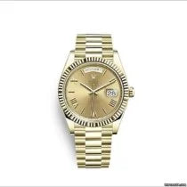 Rolex 2022 Day-Date 40mm Champagne Roman 228238