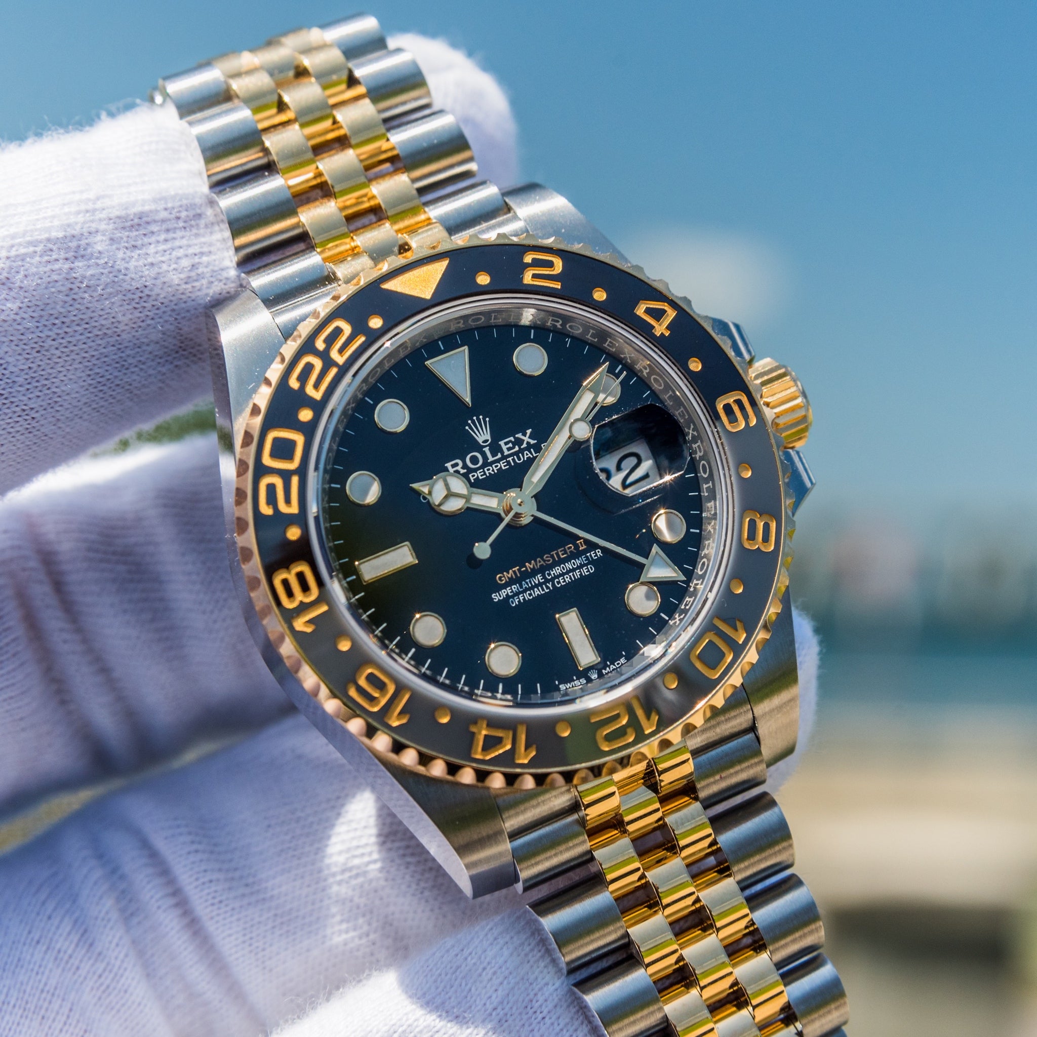 Rolex 2023 GMT-Master II 126713GRNR - Image 3