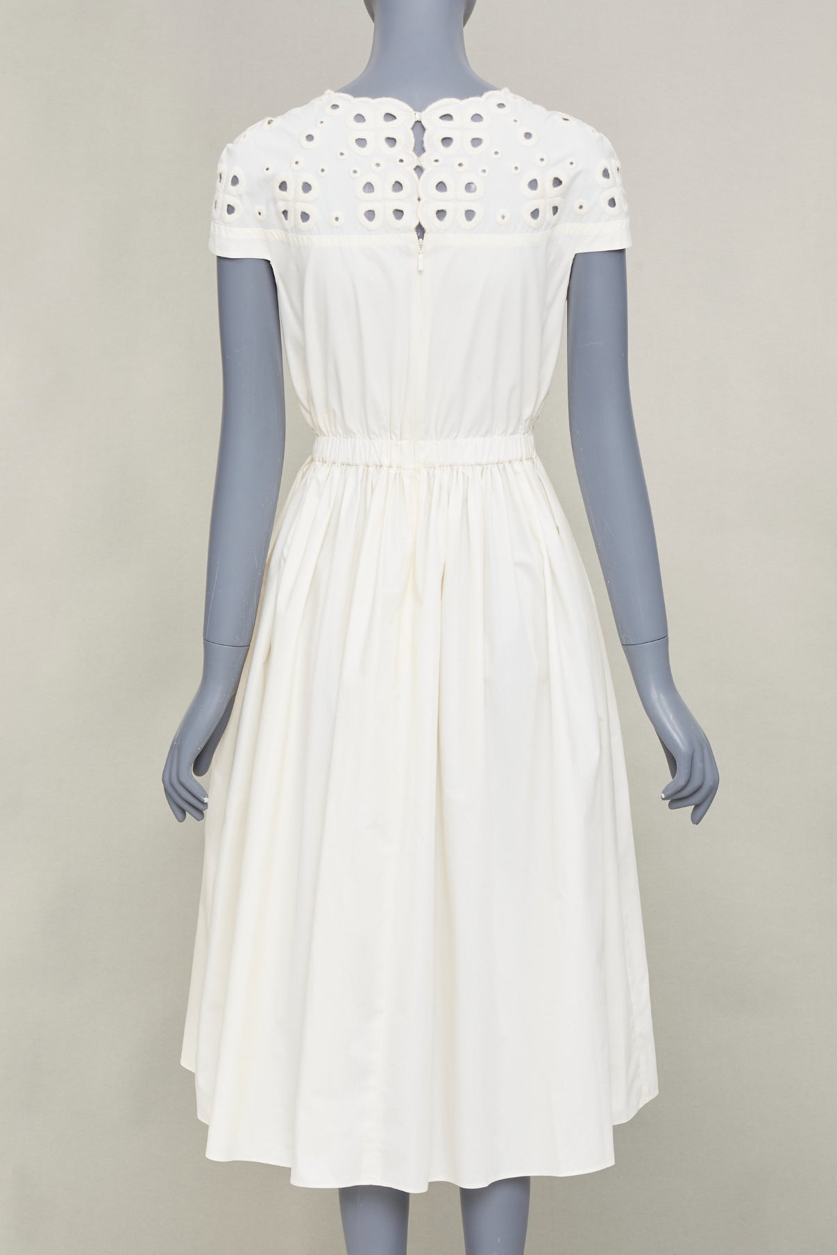 Women's Fendi eyelet cutout scalloped white cotton midi dress - Image 5