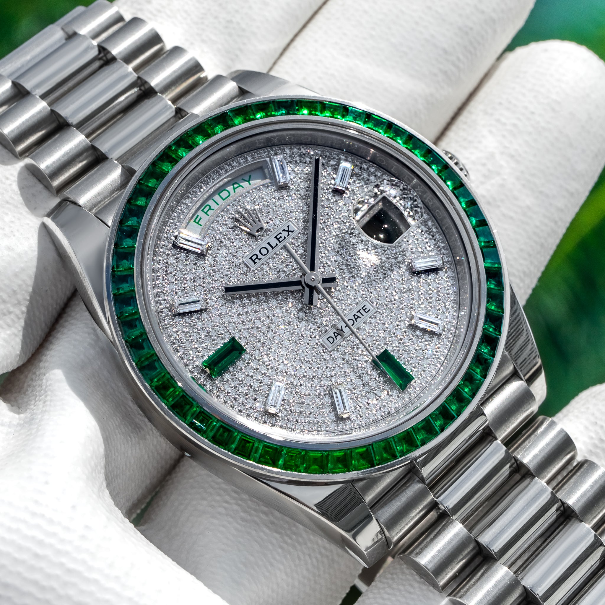 Rolex Day-Date 228396TEM Emerald 40mm - Image 4