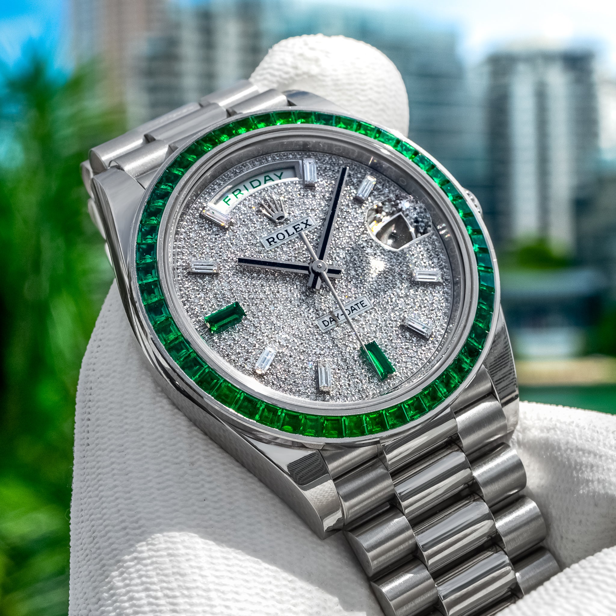 Rolex Day-Date 228396TEM Emerald 40mm - Image 2