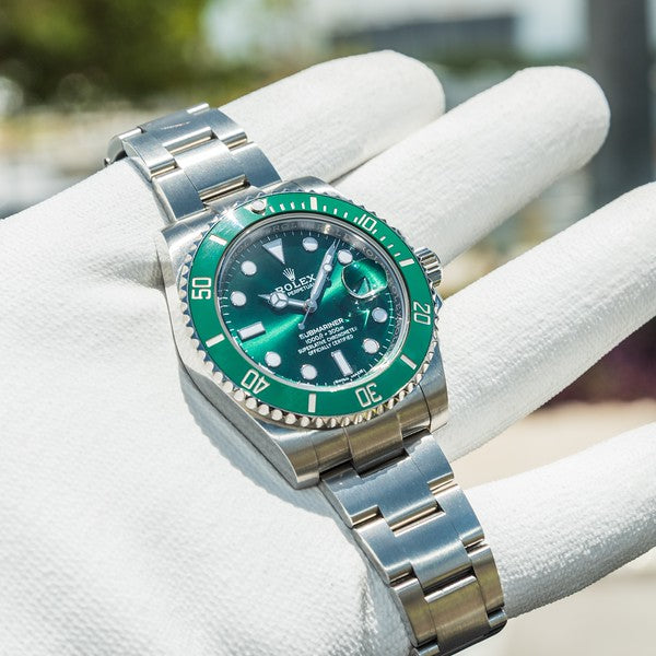 Rolex 2018 Mint Submariner "Hulk" 116610LV - Image 2