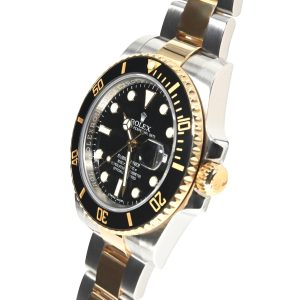 2016 Rolex Submariner Date 40mm 116613LN-0001