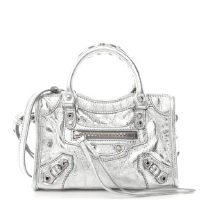 Metallized Arena Lambskin Classic Hardware Nano Le City Silver