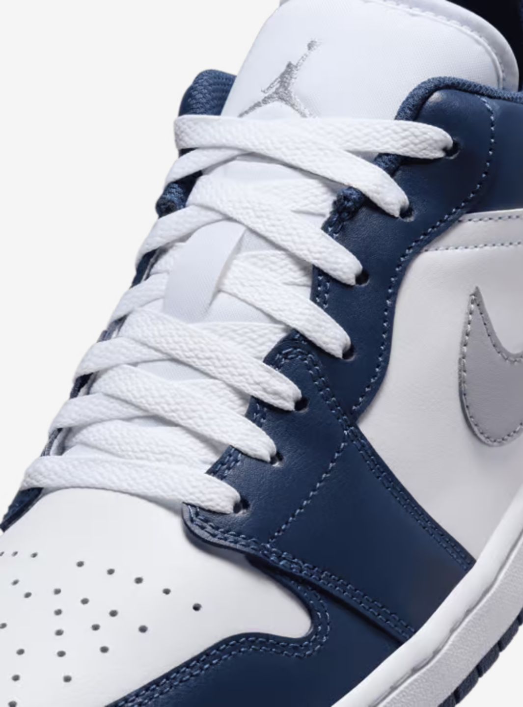 Air Jordan 1 Low Midnight Navy Wolf Grey - 图片 3