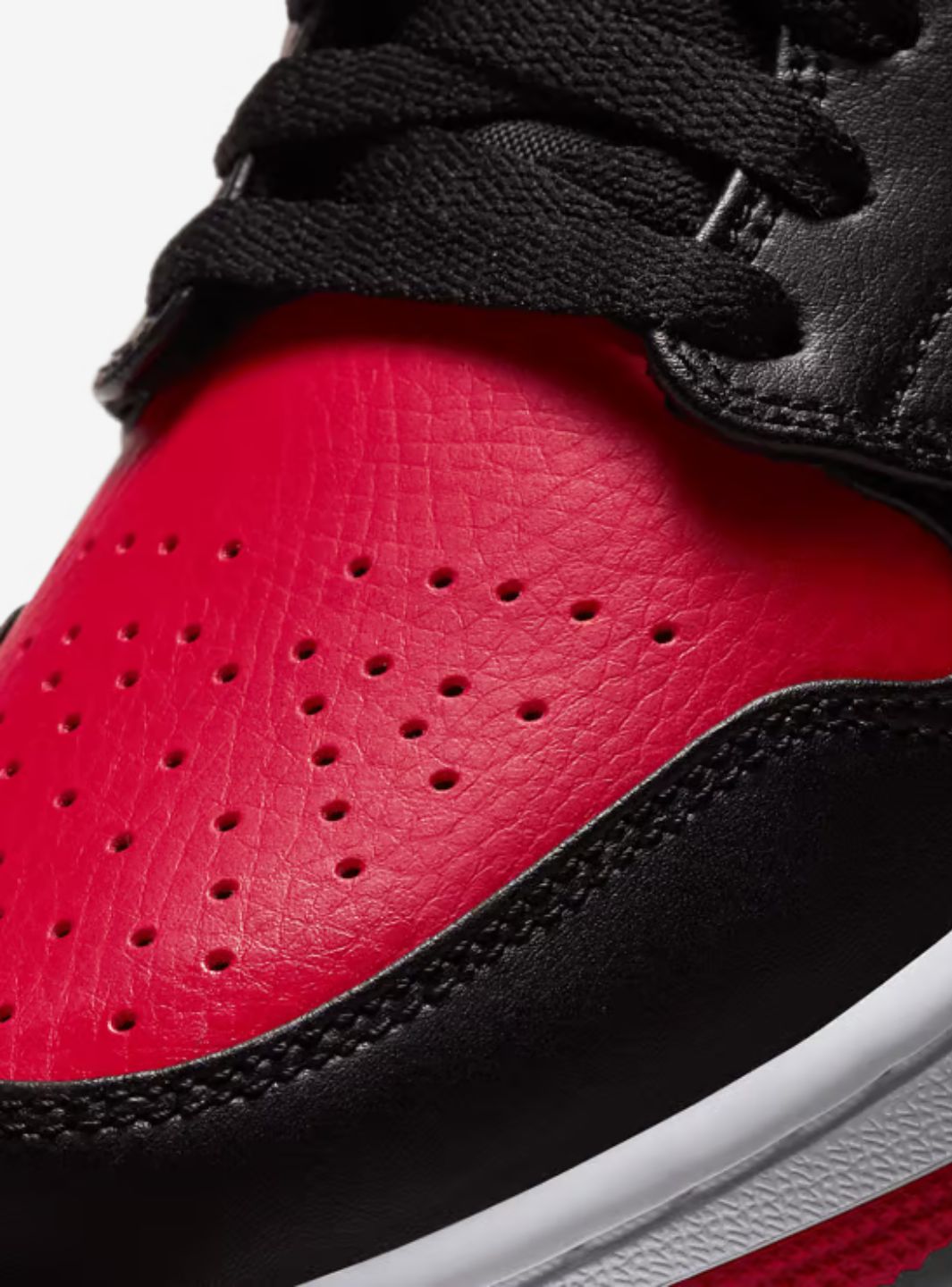 Air Jordan 1 Mid Banned (2020) - Image 3