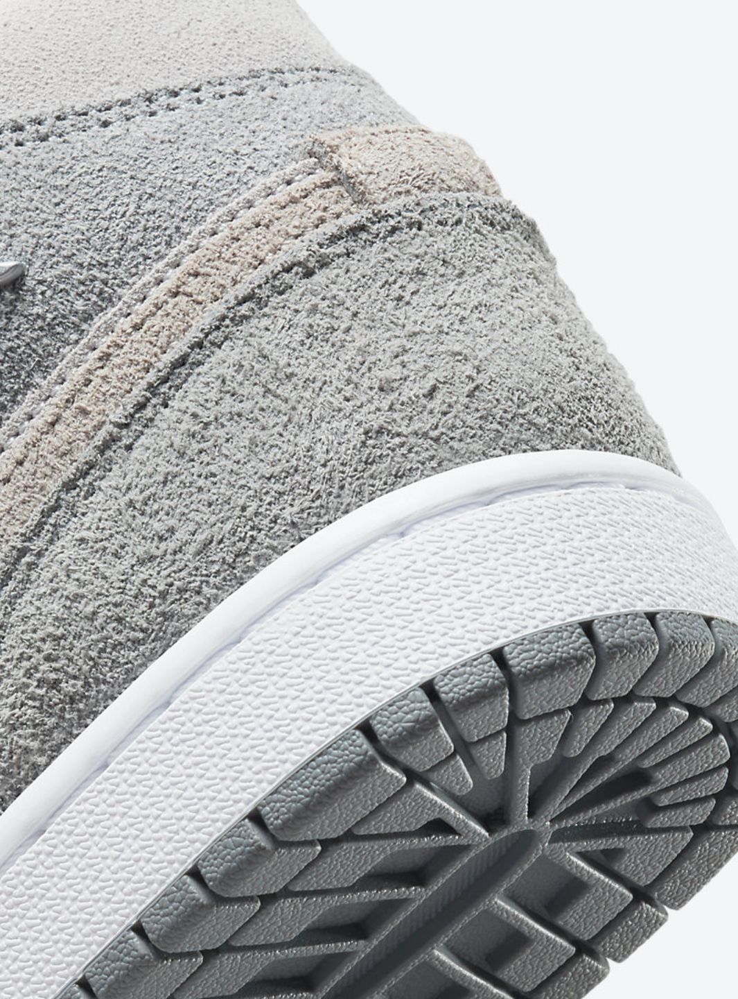 Air Jordan 1 Mid SE Particle Grey - Image 5