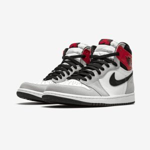 air-jordan-1-retro-high-light-smoke-grey-555088-126-resellzone-1.jpg