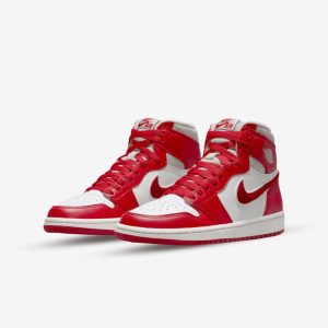 air-jordan-1-retro-high-og-varsity-red-dj4891-061-resellzone-1.jpg