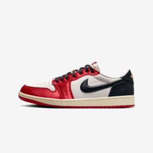 Air Jordan 1 Retro Low OG Trophy Room Away