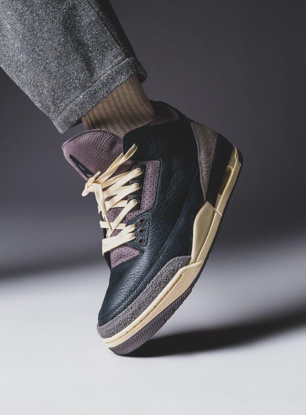 Air Jordan 3 Retro OG SP A Ma Maniére Black Violet Ore - Image 12