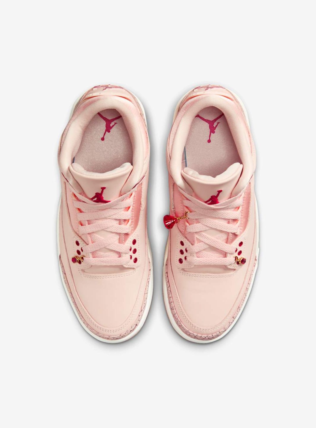 Air Jordan 3 Retro Valentine's Day Treat Yourself (2025) - Image 4