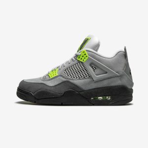 Air Jordan 4 Retro SE 95 Neon