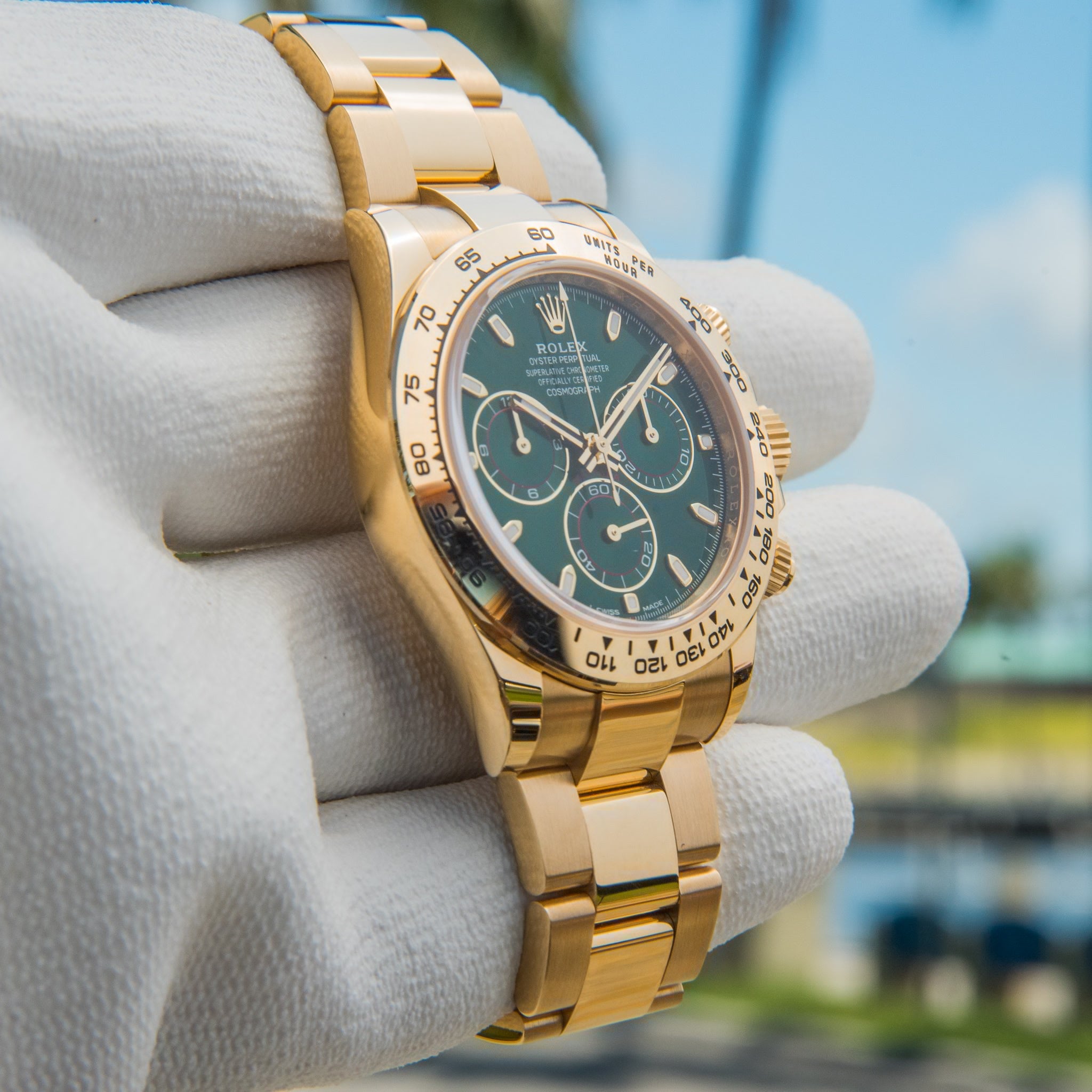 Rolex 2023 Daytona 116508 Green Dial - Image 2