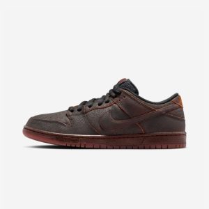 Nike Dunk SB Low Krampus