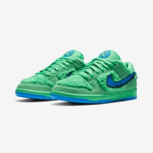 nike-sb-dunk-low-grateful-dead-bears-green-cj5378-300-resellzone-1.jpg