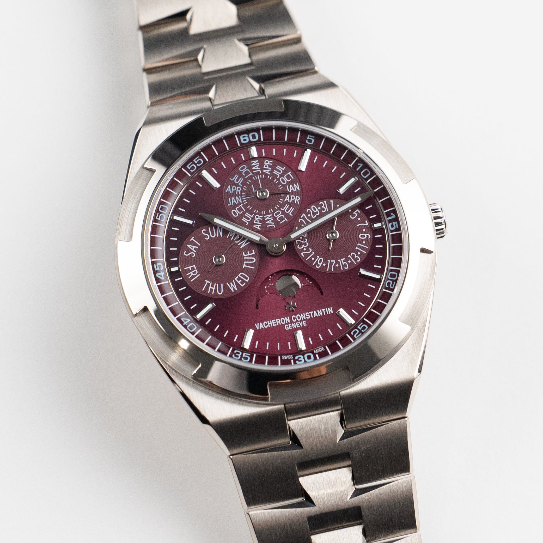 Vacheron Constantin Overseas 4300V/220G-H151 Perpetual Calendar Ultra-Thin White Gold Burgundy Dial - 图片 5