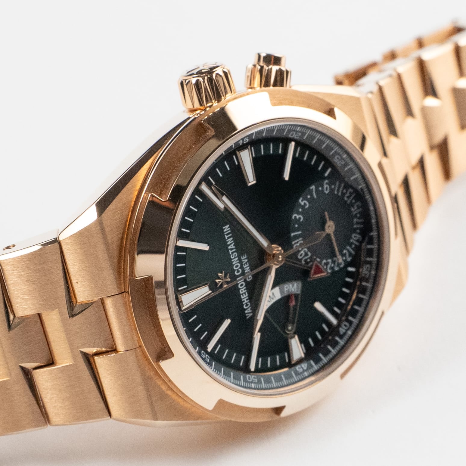Vacheron Constantin Overseas Dual Time 7920V/210R-B965 Rose Gold Green Dial (2024) - 图片 7