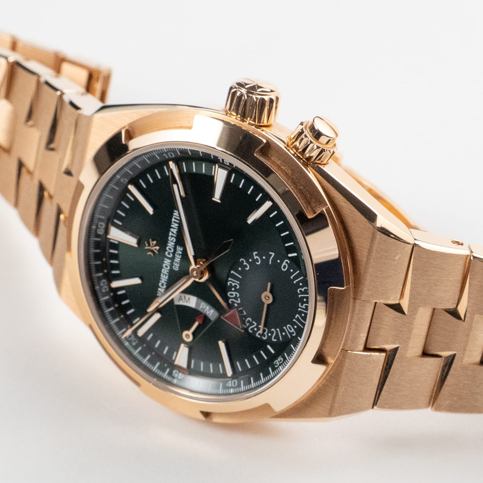 Vacheron Constantin Overseas Dual Time 7920V/210R-B965 Rose Gold Green Dial (2024) - 图片 6