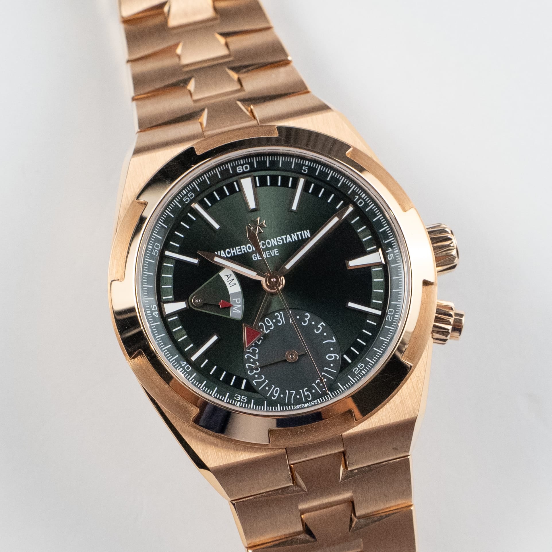 Vacheron Constantin Overseas Dual Time 7920V/210R-B965 Rose Gold Green Dial (2024) - 图片 5